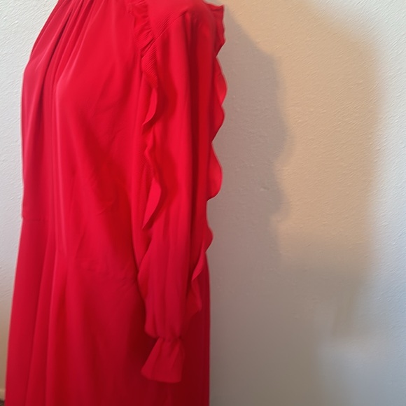 Donna Morgan High Neck Flutter Sleeve Dress size 22W - Picture 4 of 11